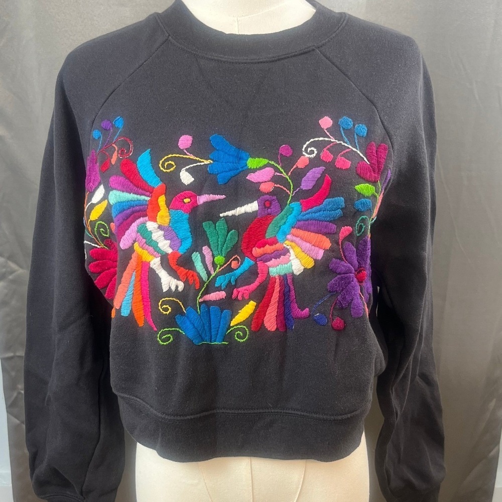 Womens Embroidered Hummingbird Crop Sweatshirt Boho Gray Large